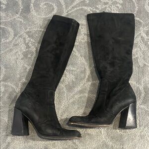 Black Knee-High Women's Boots